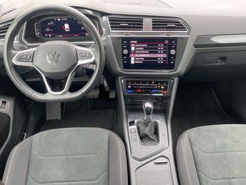 Volkswagen Tiguan - 10