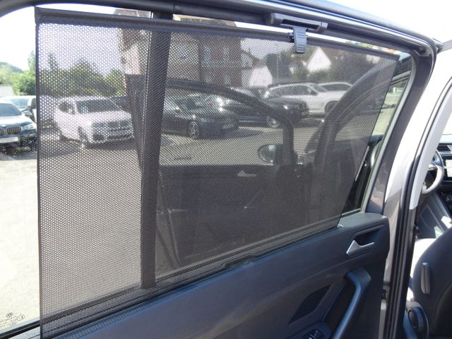 Fahrzeugabbildung Volkswagen Touran Sound/1.Hd/DSG/150PS/AHK/Navi/