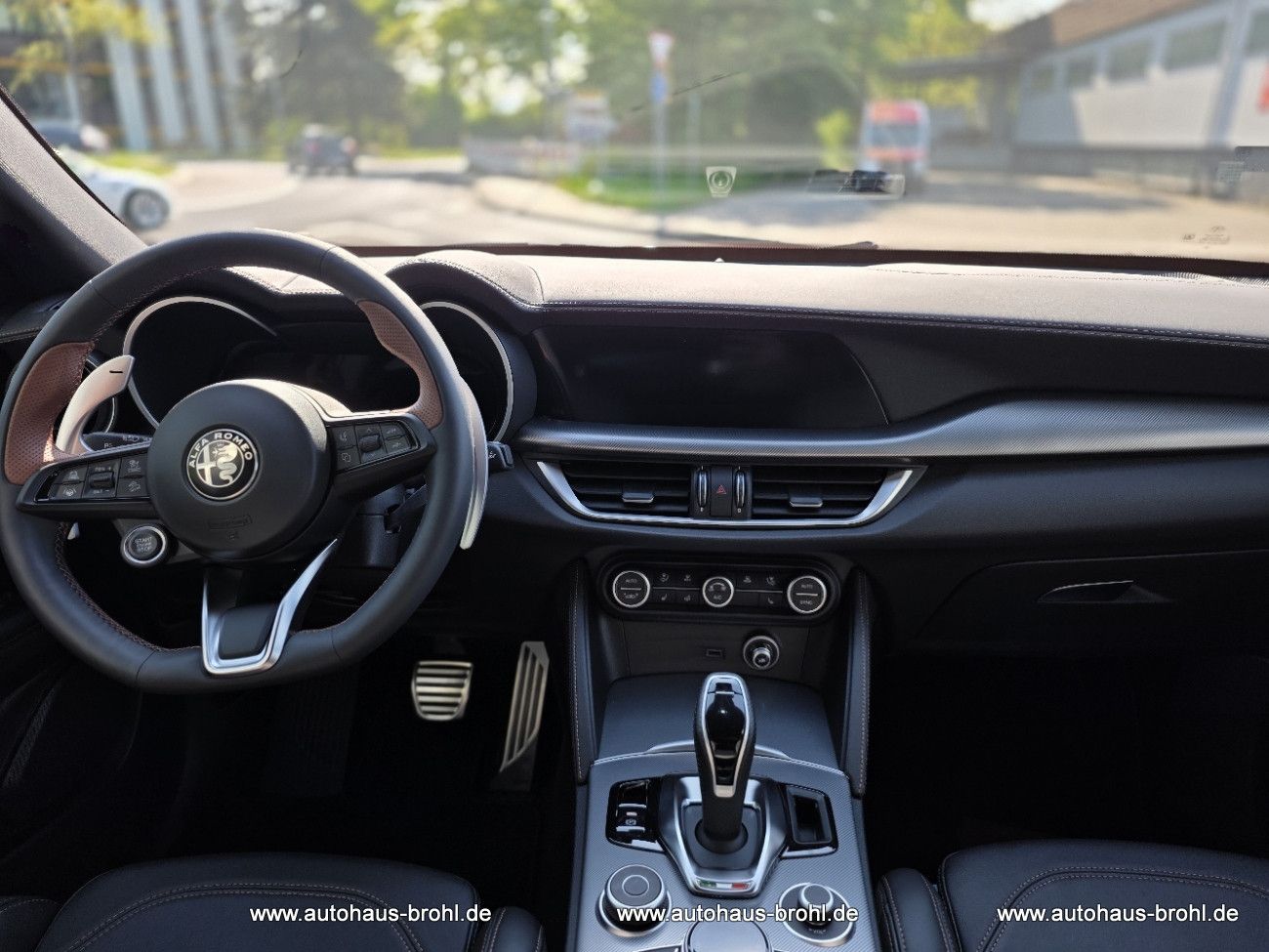 Alfa Romeo Stelvio - Bild 8