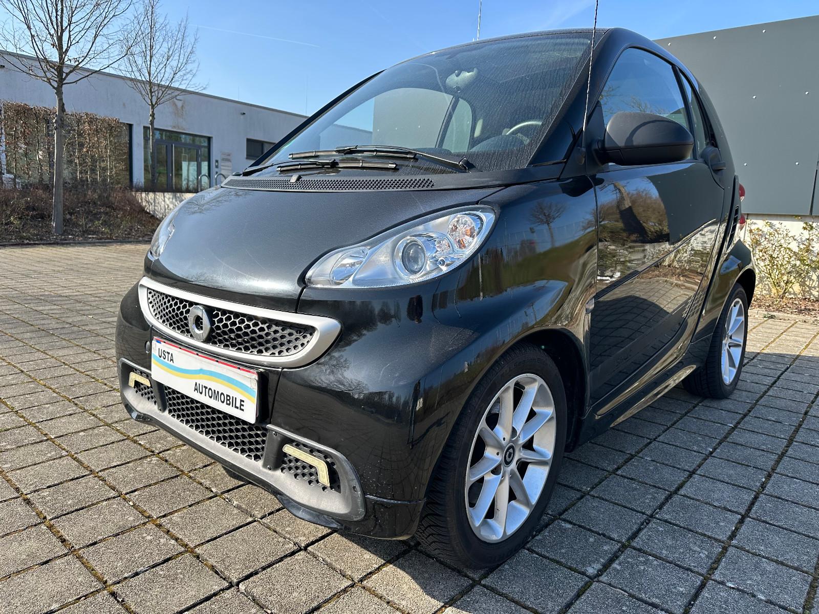 Smart ForTwo fortwo  Micro Hybrid DriveNavi/PDC/SERVO
