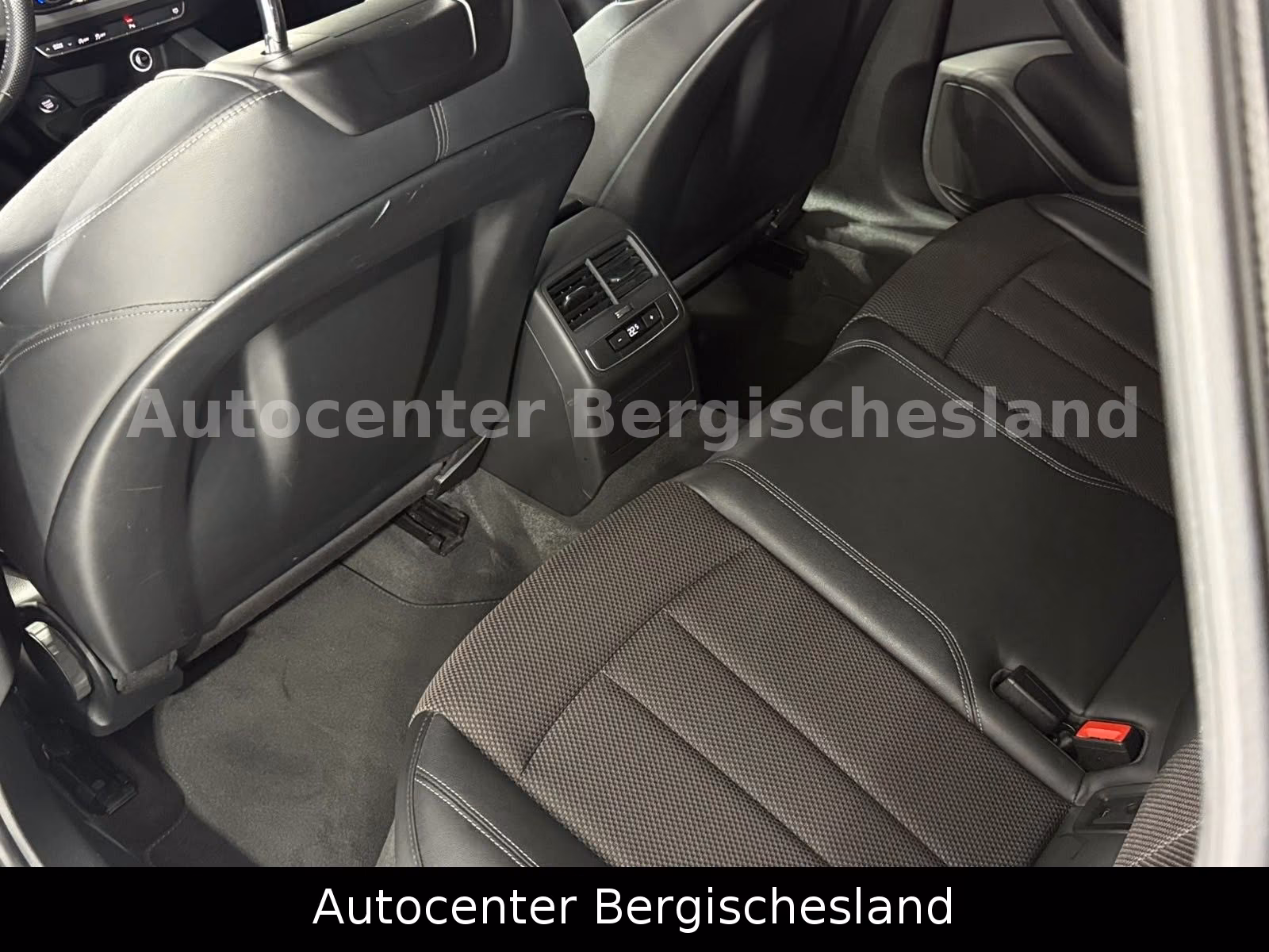 Audi A4 Avant quattro sport