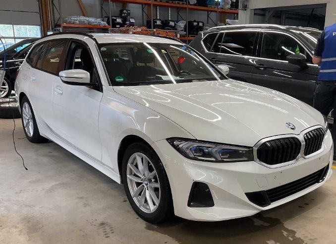 BMW 318 d Touring/Aut/Head up/Facelift/12700netto