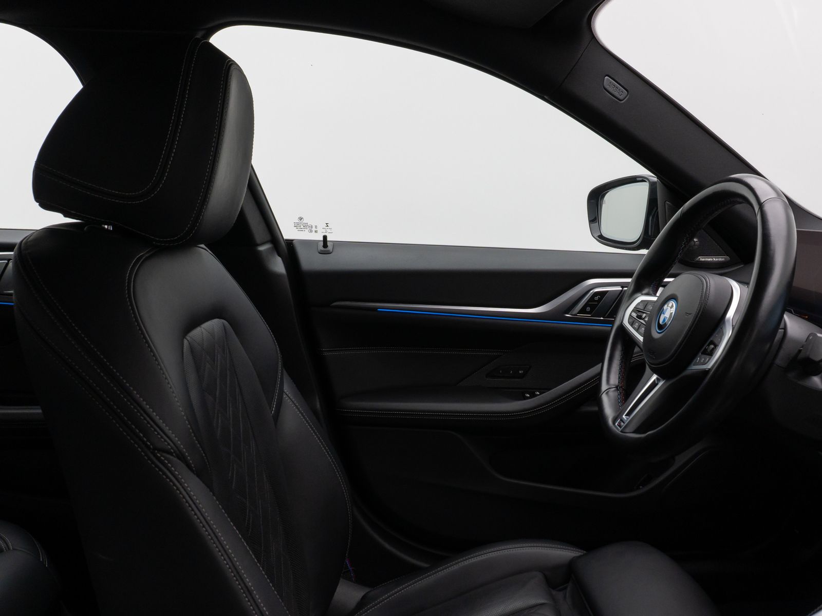 Fahrzeugabbildung BMW i4 M50 Gran Coupé Kamera Laser H/K HUD ACC AHK