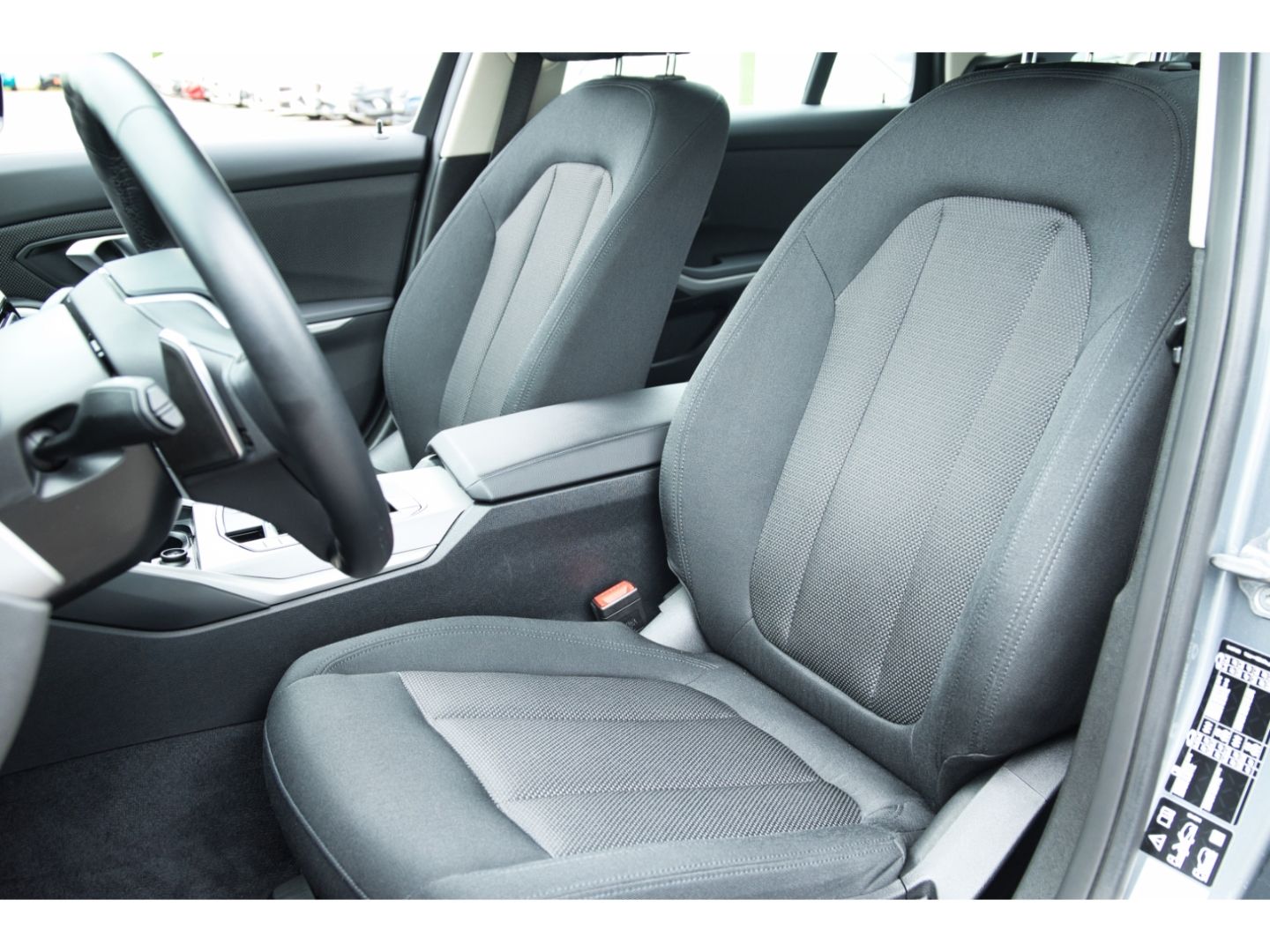 BMW 320 d xDrive Touring Navi LED SHz Apple CP foto 14