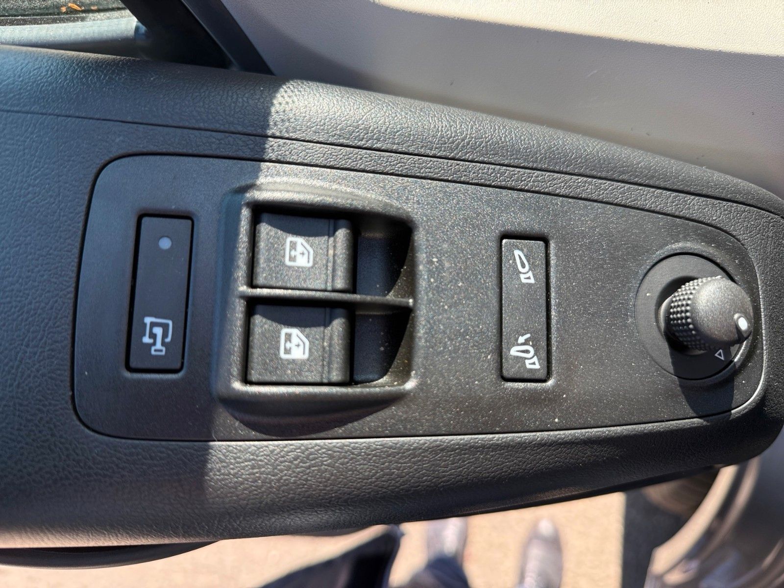 Fahrzeugabbildung Citroën Jumper Kasten 35 L2H2 BlueHDi 140 Automatik