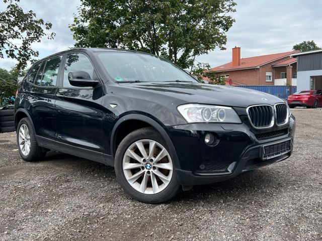 BMW X3 xDrive20d/Navi/Xe.LED/Leder/AHK