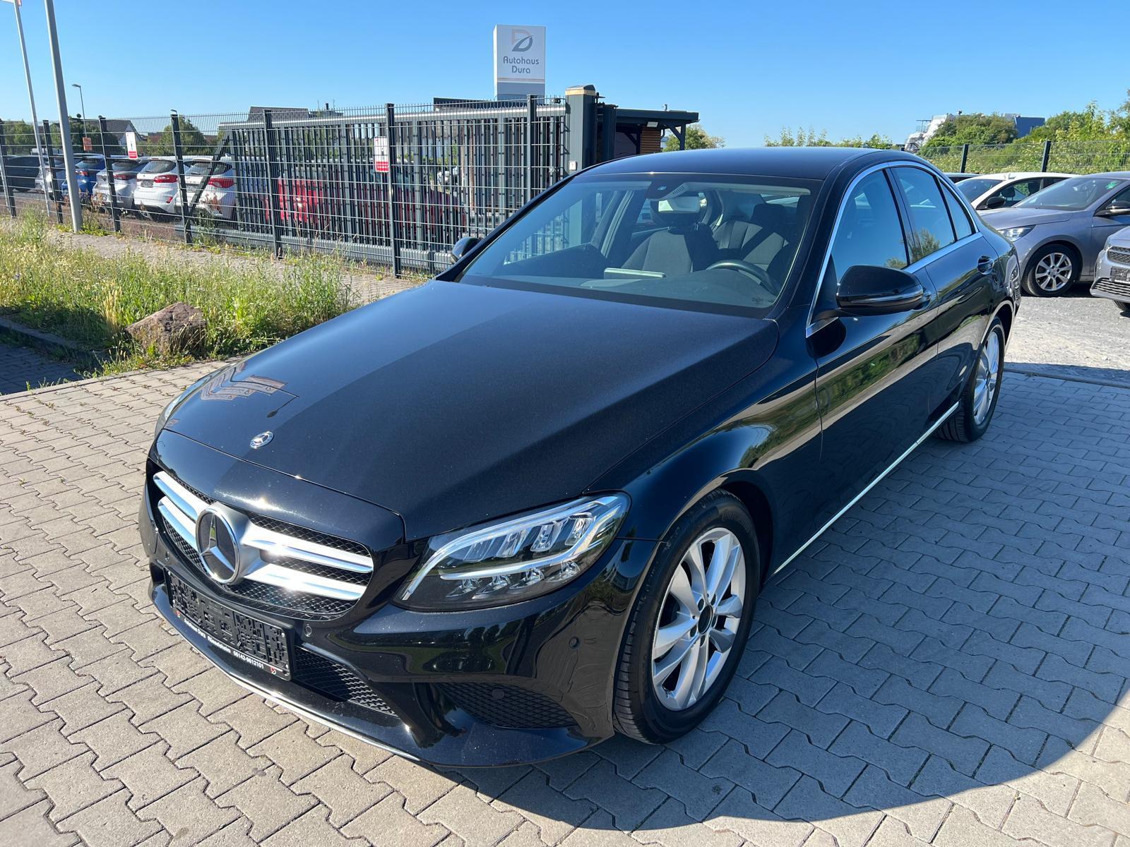 Mercedes-Benz C 220 d Limousine Aut. Navi+Led+Kamera+Shz
