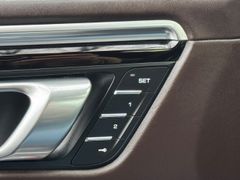 Fahrzeugabbildung Macan S Sportauspuff/Chrono/Luftfederung/Spyder