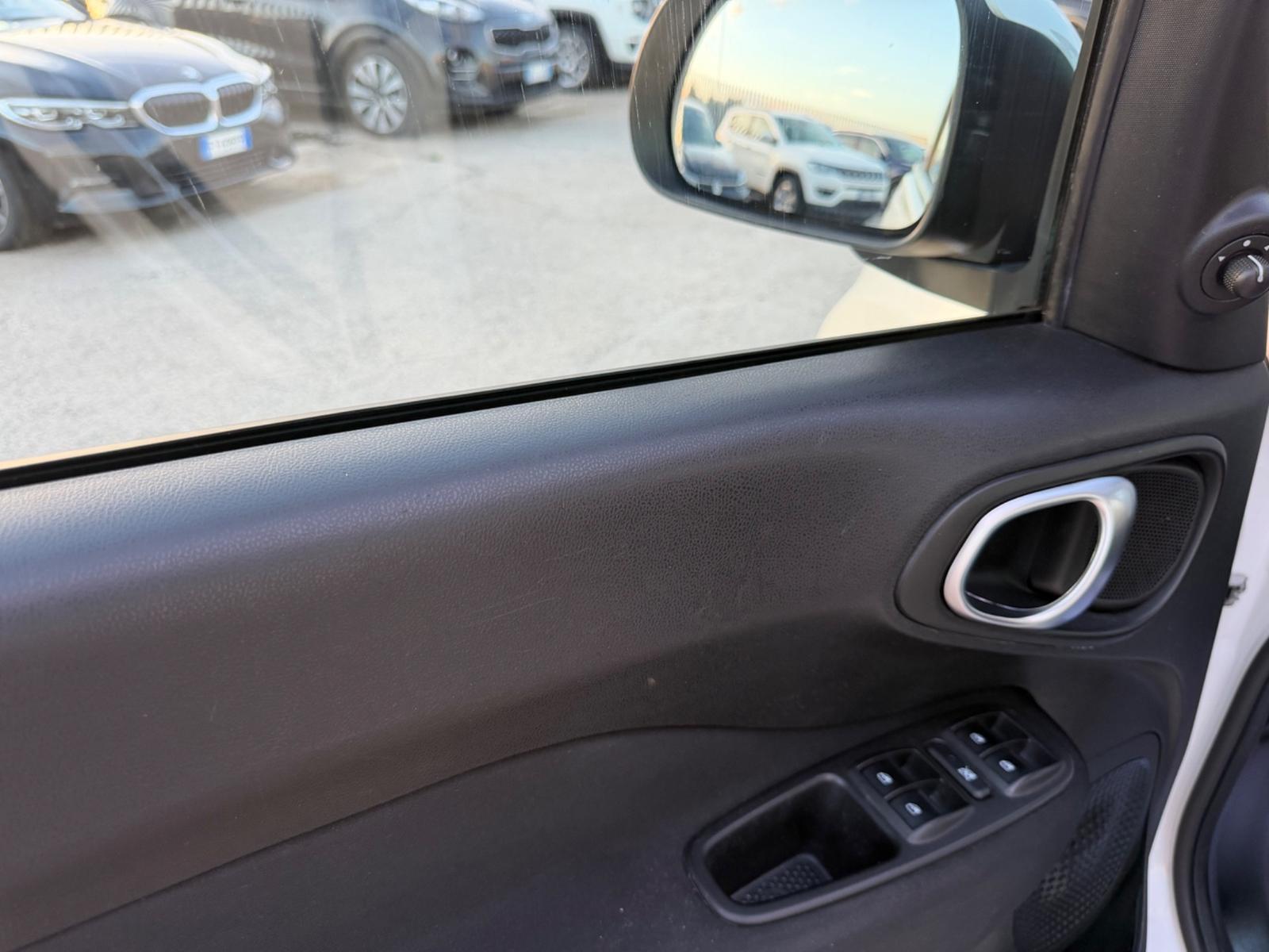 Fiat 500L 2015 — photo 11