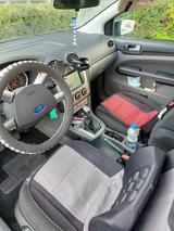 Ford Focus 1,6 Ti-VCT Black Magic Turnier Black Magic - Ford Focus aus 2010: 1.6