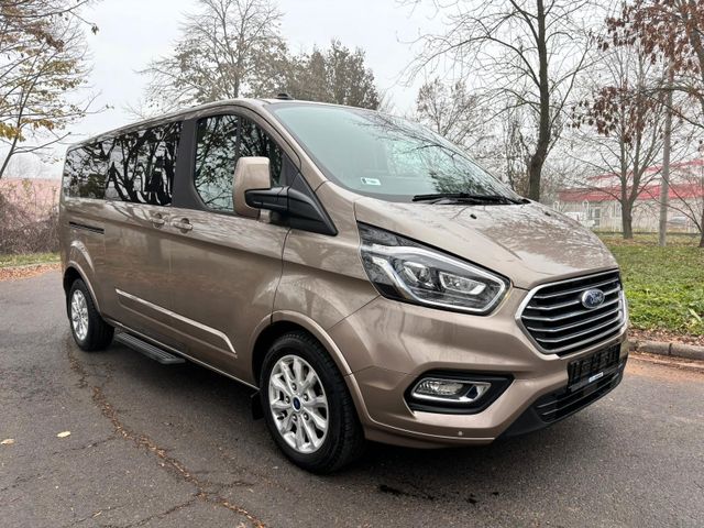 Ford Tourneo Custom Kombi L2/TITANIUM/9PERS/AHK