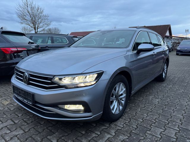 Volkswagen Passat Var Business AHK Navi SHZ DAB TravelAss