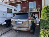 Toyota NESTLE Land Cruiser Executive Garantie J150 - Toyota Land Cruiser mit Diesel-Antrieb: Executive