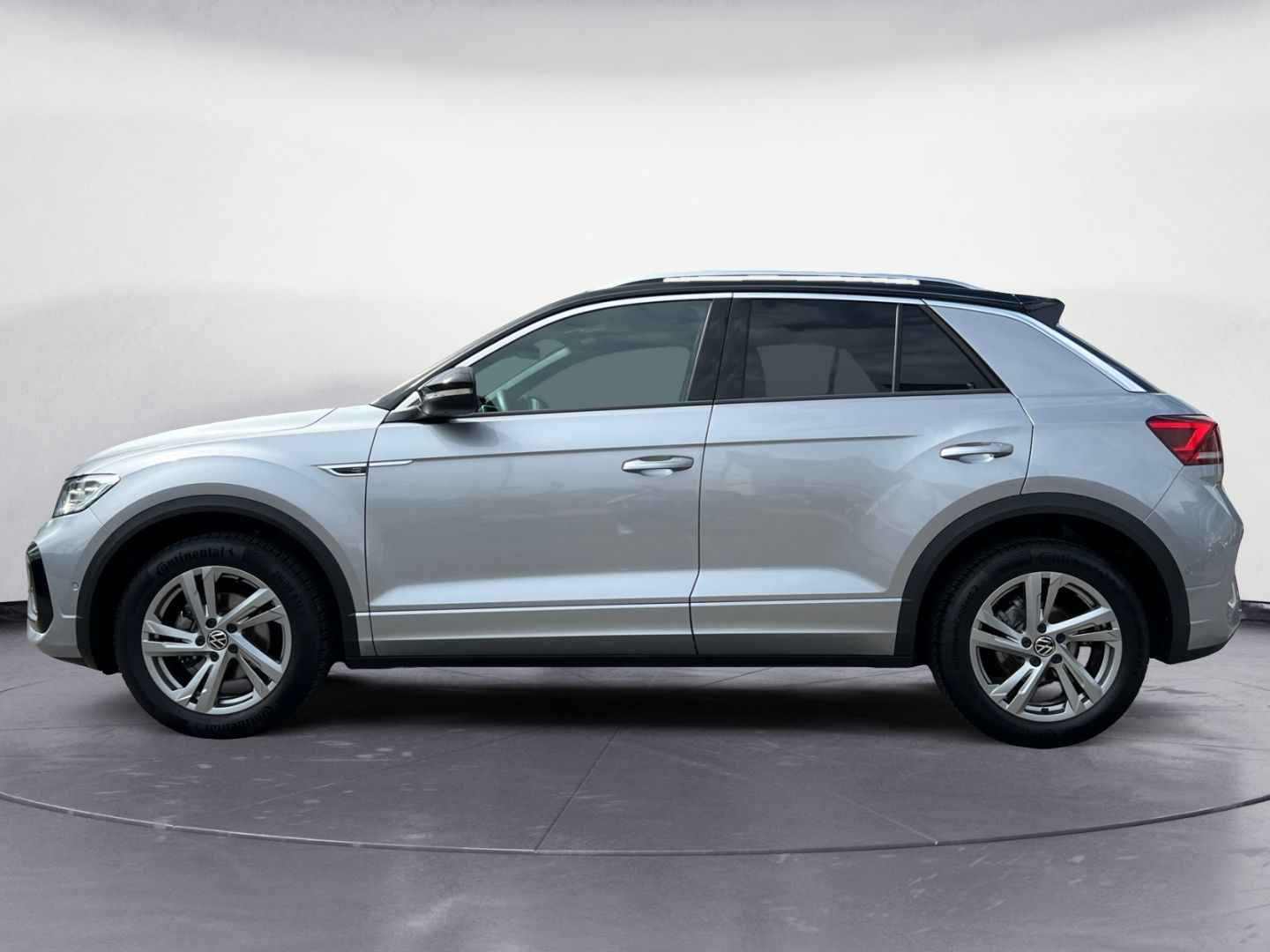 Volkswagen T-Roc R-Line 1.5 TSI DSG LED NAVI KAMERA AHK AP foto 2