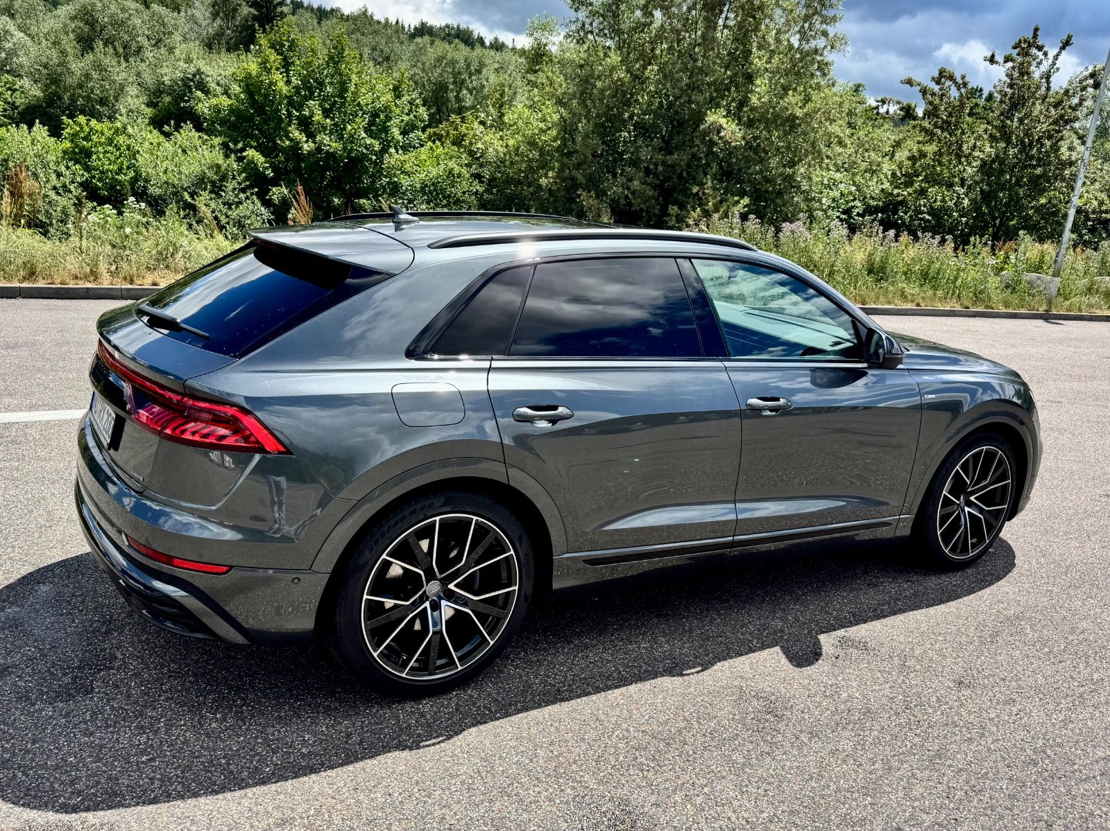 AUDI Q8 50 TDI quattro tiptronic - S-line - Voll! 