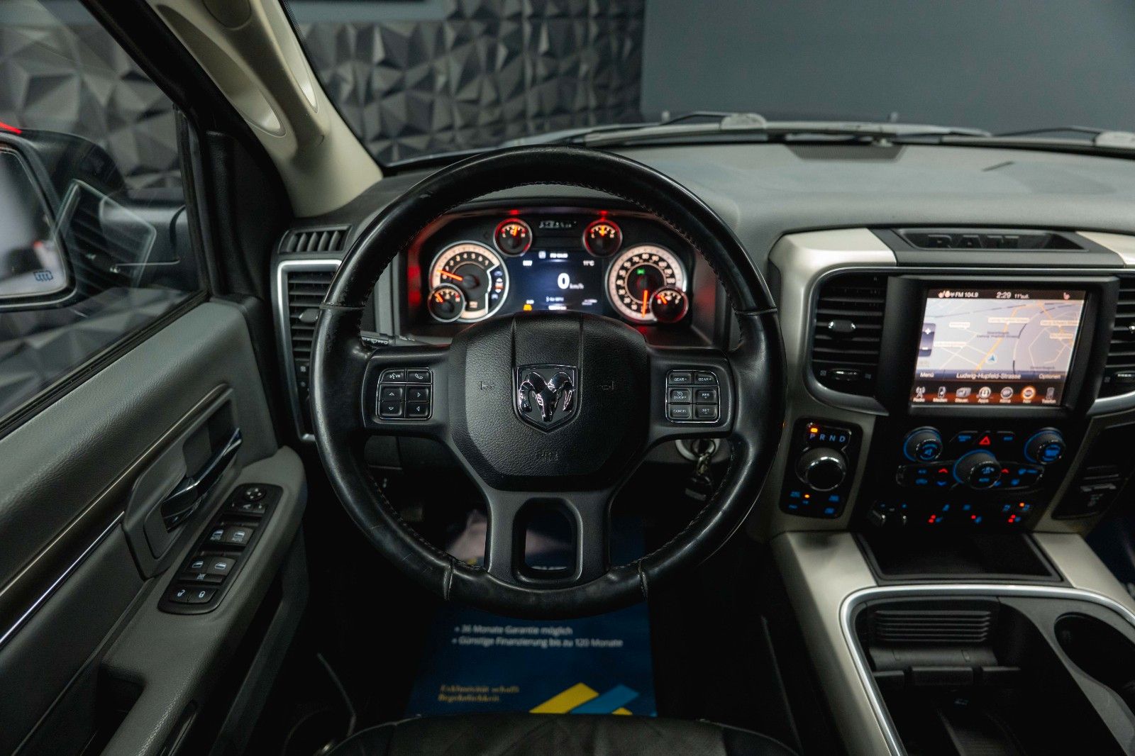 Fahrzeugabbildung Dodge RAM 5.7 V8 HEMI 4x4 Offroad Night  LONGBED*LPG*