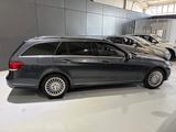 Mercedes-Benz E 250 T-Modell CDI 4Matic*Navi*DAB*LED* - Mercedes-Benz E 250: 4matic