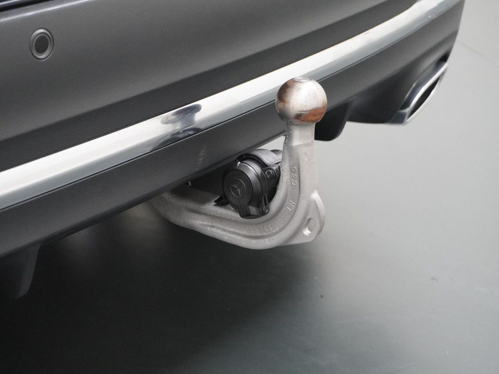 Mercedes-Benz GLA 200 AMG Business Solution | AHK Wegklapbaar