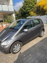 Mercedes-Benz A 160 ELEGANCE BlueEFFICIENCY ELEGANCE - Mercedes-Benz A 160: Blueefficiency
