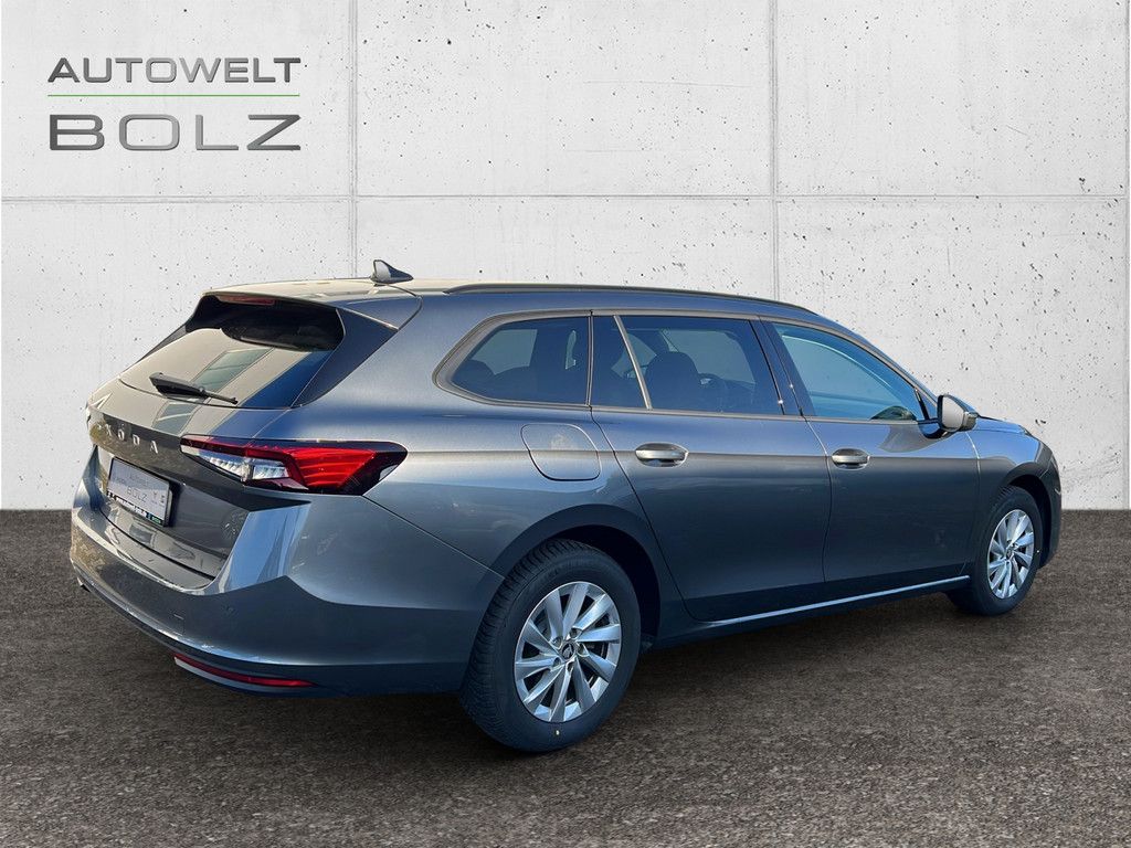 Skoda Superb - Bild 4