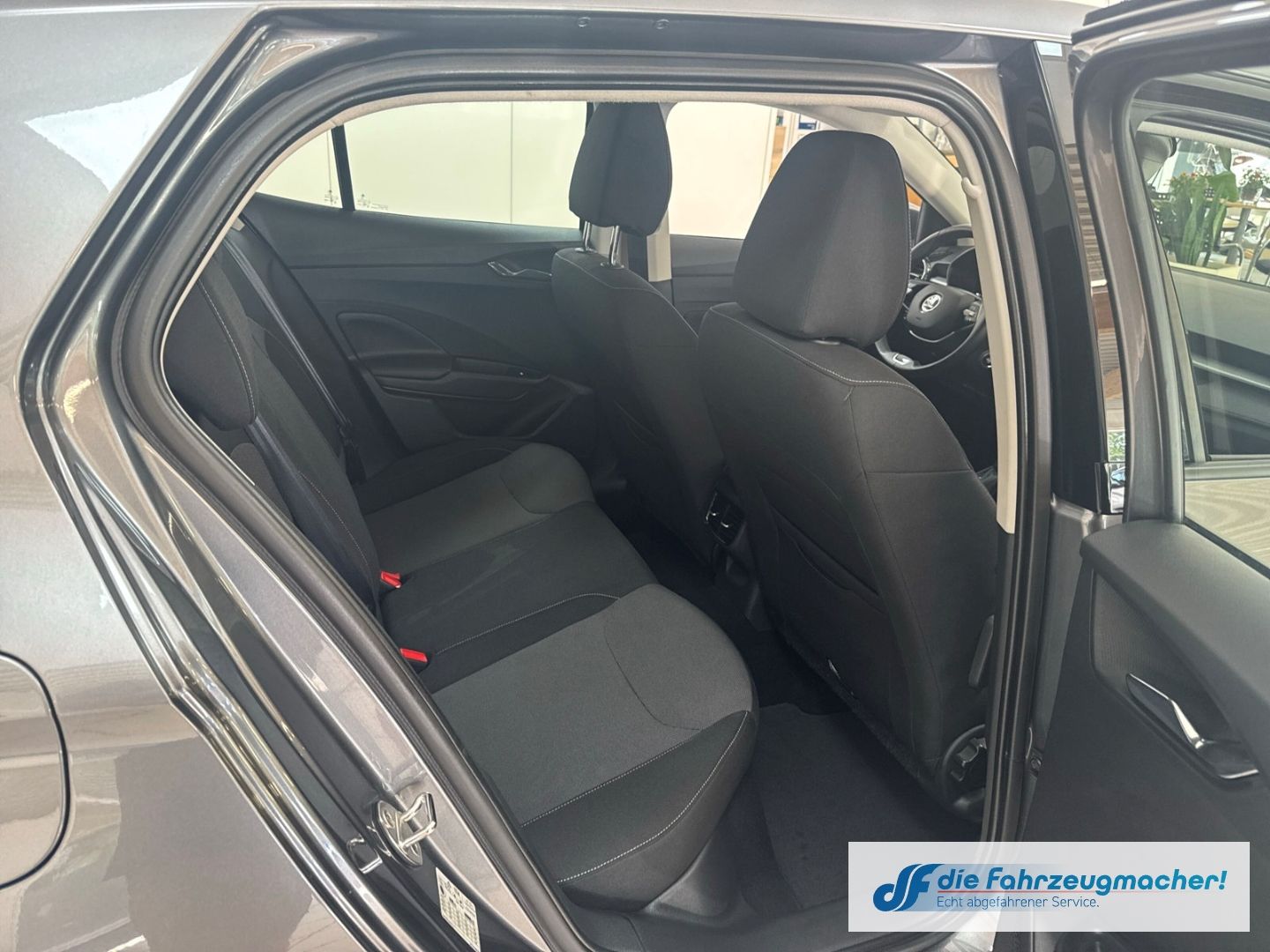 Fahrzeugabbildung SKODA Fabia Selection LED Sperrdiff. ACC Apple CarPlay