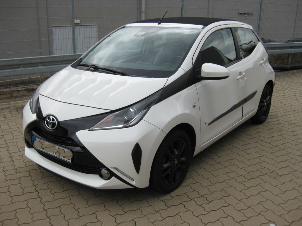 Image of Toyota Aygo (X)