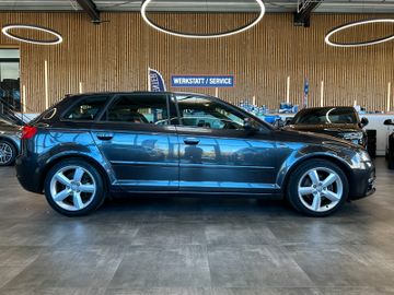 MYAUTOCENTER – Gebraucht- und Jahreswagen mit Werkstattservice in Pfaffenhofen Audi A3 Sportback*S-LINE*BI-XENON*KLIMAATIK*LEDER*