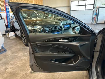 Opel Insignia*LKHZ*2-ZONEN*CARPLAY*TEMPO*PDC*LED