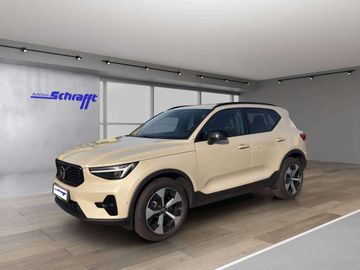 Volvo XC40 Plus Dark B4 2WD Deal Attack bis 30.10.2026