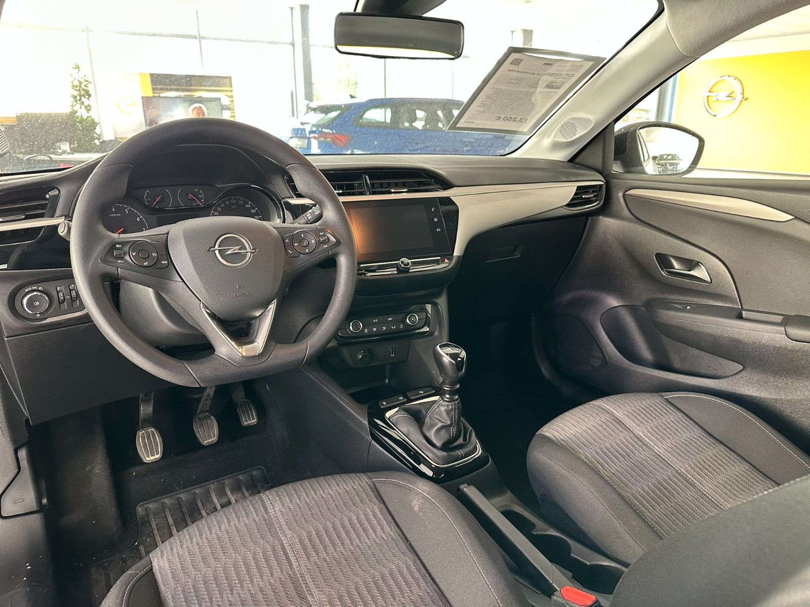 Fahrzeugabbildung Opel Corsa F Edition 1.2T NAVI/PDC/R'CAM/TEMPOMAT