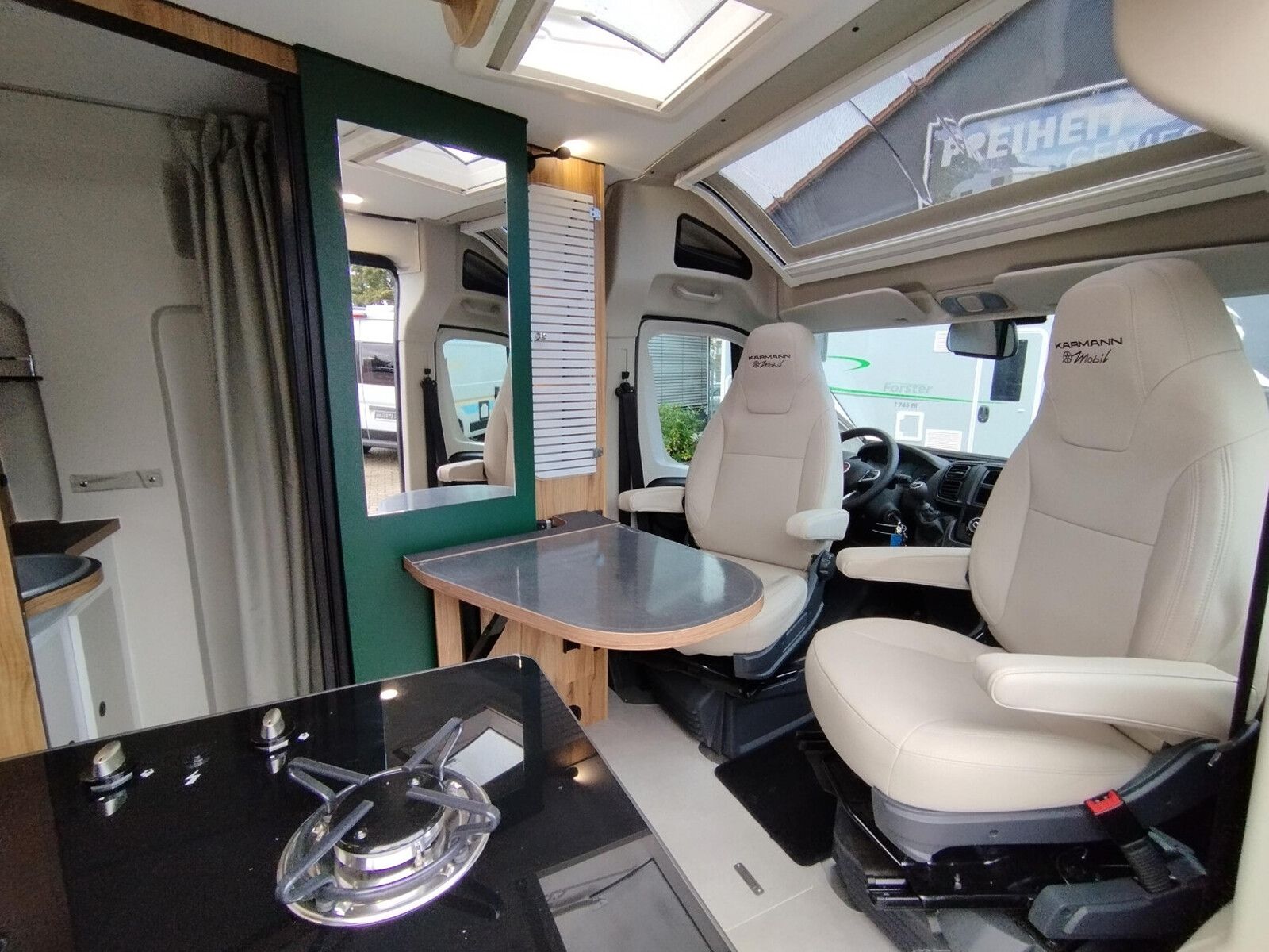 Fahrzeugabbildung Karmann Dexter DE 600 Alufelgen 16 Zoll / Concept Paket