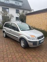 Ford Fusion  2007 1.4 - Ford Fusion mit Benzin-Antrieb: Kleinwagen, 1.4
