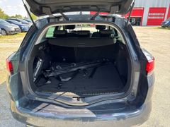 Fahrzeugabbildung Megane IV Grandtour Intens 1.3 TCe 140 EU6d