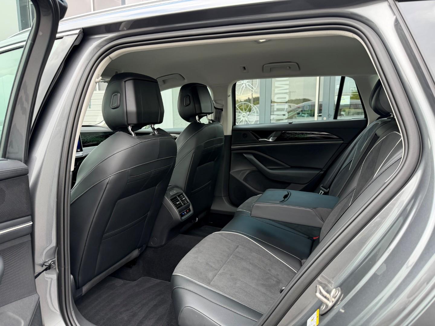 Volkswagen Passat 1.5 eTSI DSG Elegance *IQ*HuD*, миниатюра 20