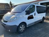 Opel Vivaro 9 Sitzer Klima - gebrauchte Opel Vivaro aus dem Jahr 2013