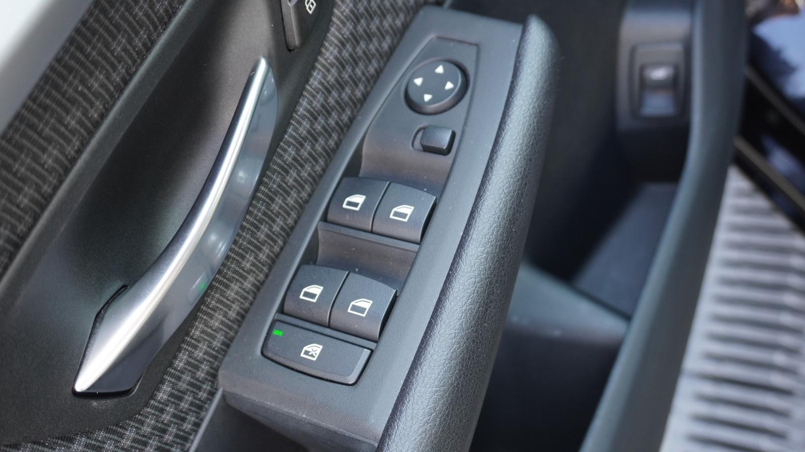 BMW 218 i Advantage Aut. Navi Sitzheizung AHK PDC USB, миниатюра 17