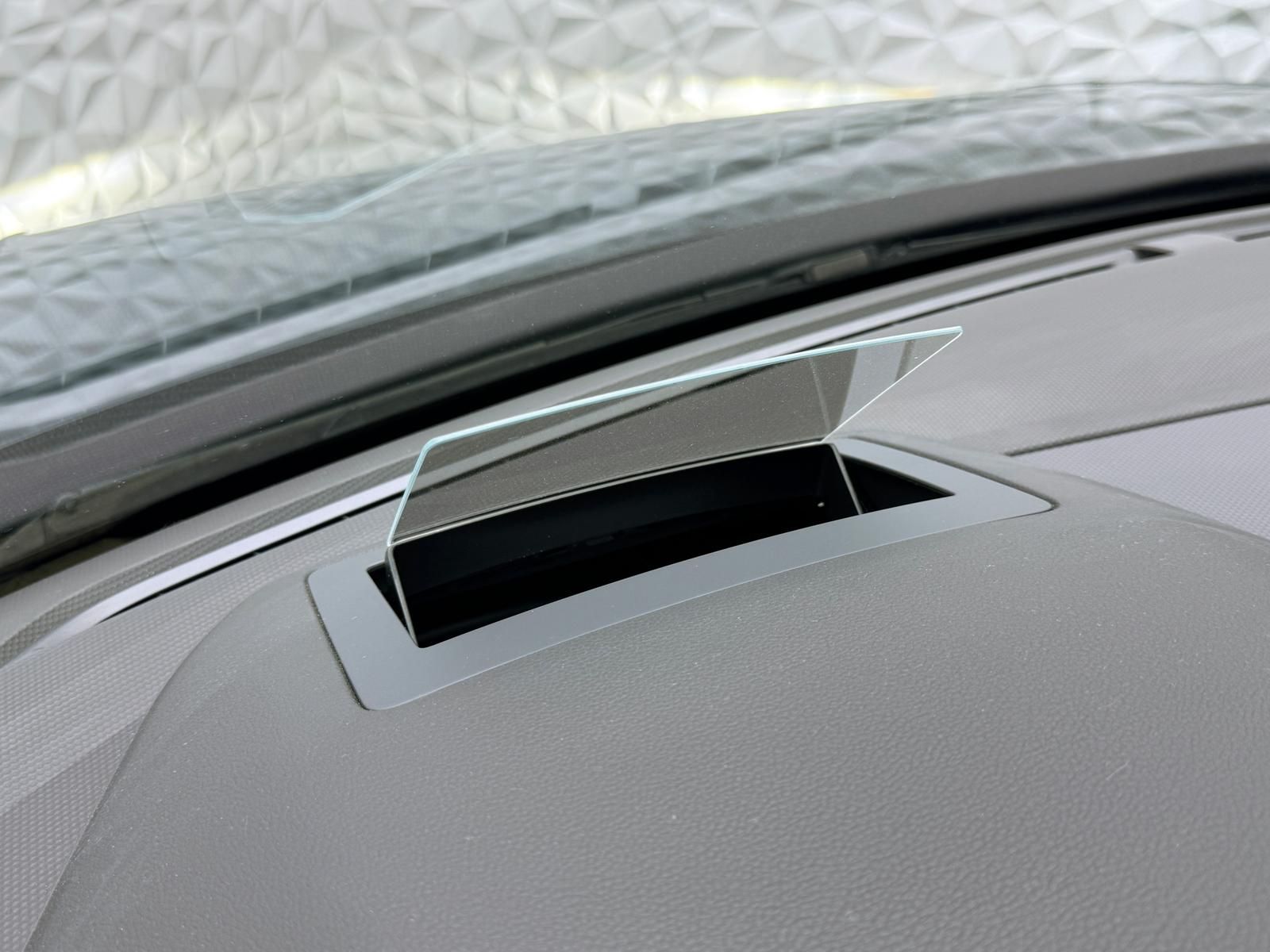Fahrzeugabbildung Volkswagen 2.0 TSI R-LINE/4MOTION/7-SITZE/AHK/MATRIX/HUD/AC