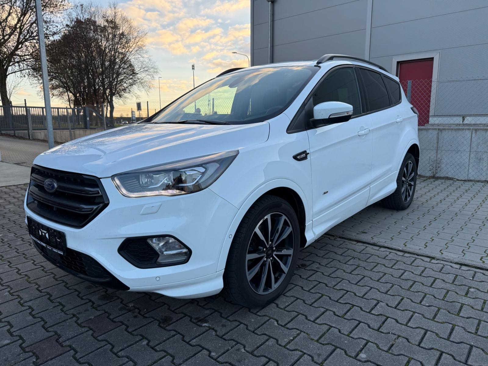Ford Kuga ST-Line 4x4*AUTOM*KLIMAUT*RFK*