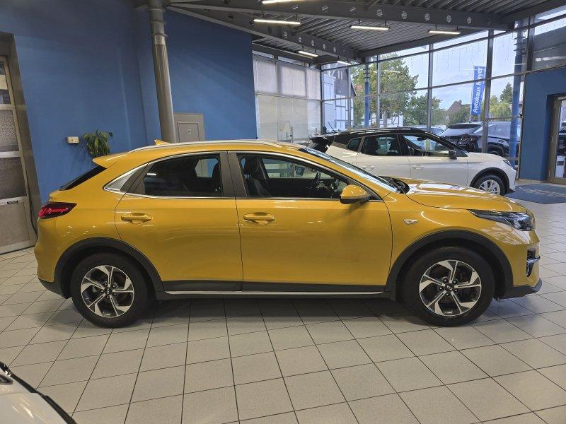 Kia Xceed 1.4 T-GDI 140PS 7-DCT Voll-LED/Alu/WR/Wint