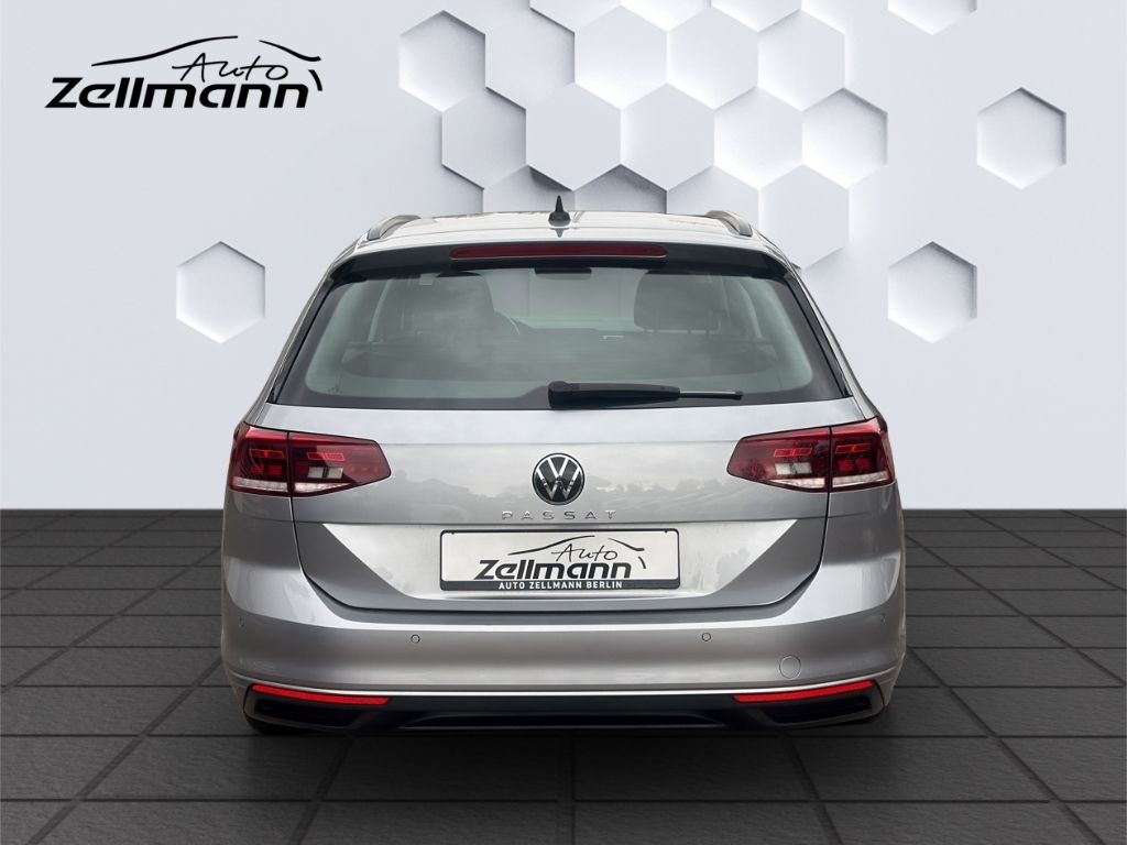 Passat Conceptline 2.0 TDI110kW DSG LED GJR Rück
