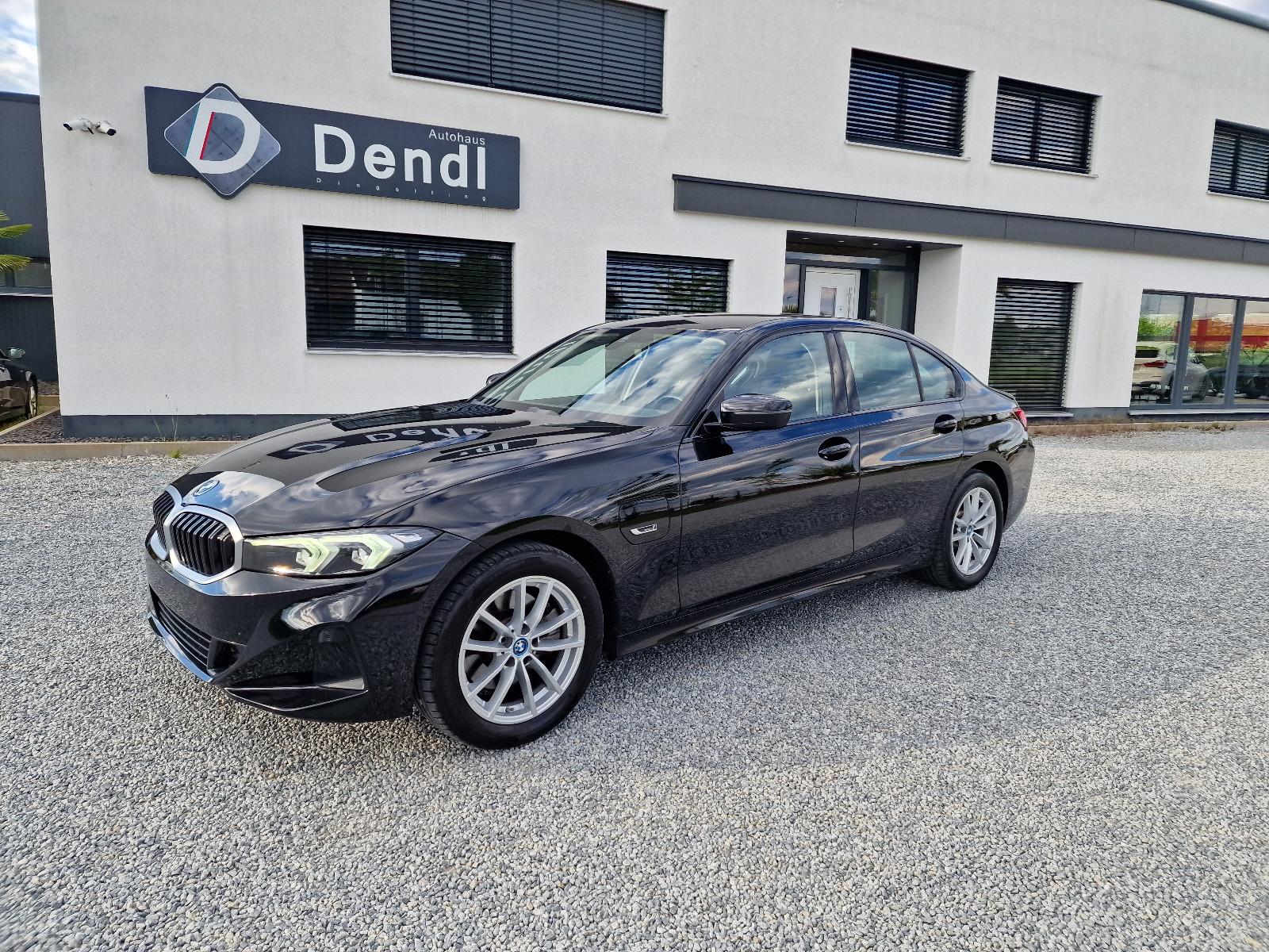 BMW 320e Limo.,Navi., LiveCock.Plus,Widescreen,Hi-Fi