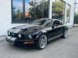Ford Mustang GT Coupe 1 Hand 4.6l V8 - Ford Mustang aus 2005: V6