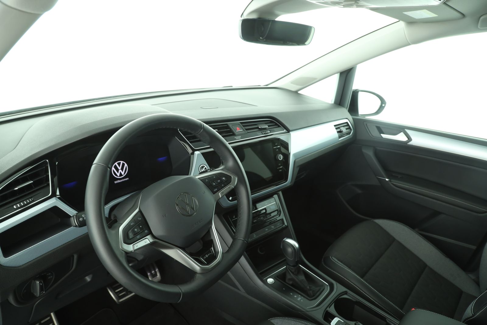 Volkswagen Touran - Bild 11