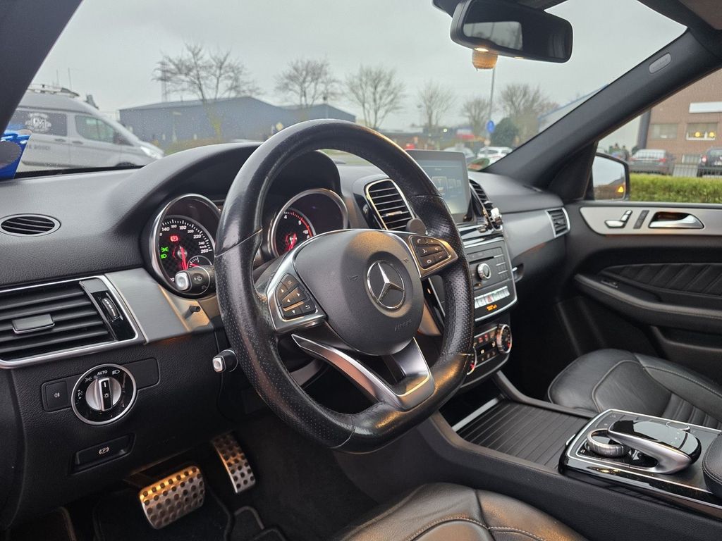 Image of Mercedes-Benz GLE 350