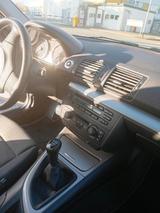 BMW 118i 2005 - BMW 118 aus 2005: 118i