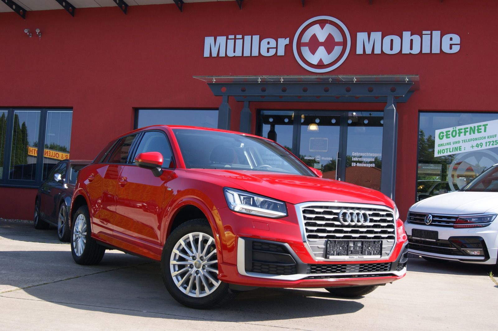 Fahrzeugabbildung Audi Q2 35 TDI design S-LINE AUDI-SOUND LED ANHZV PDC