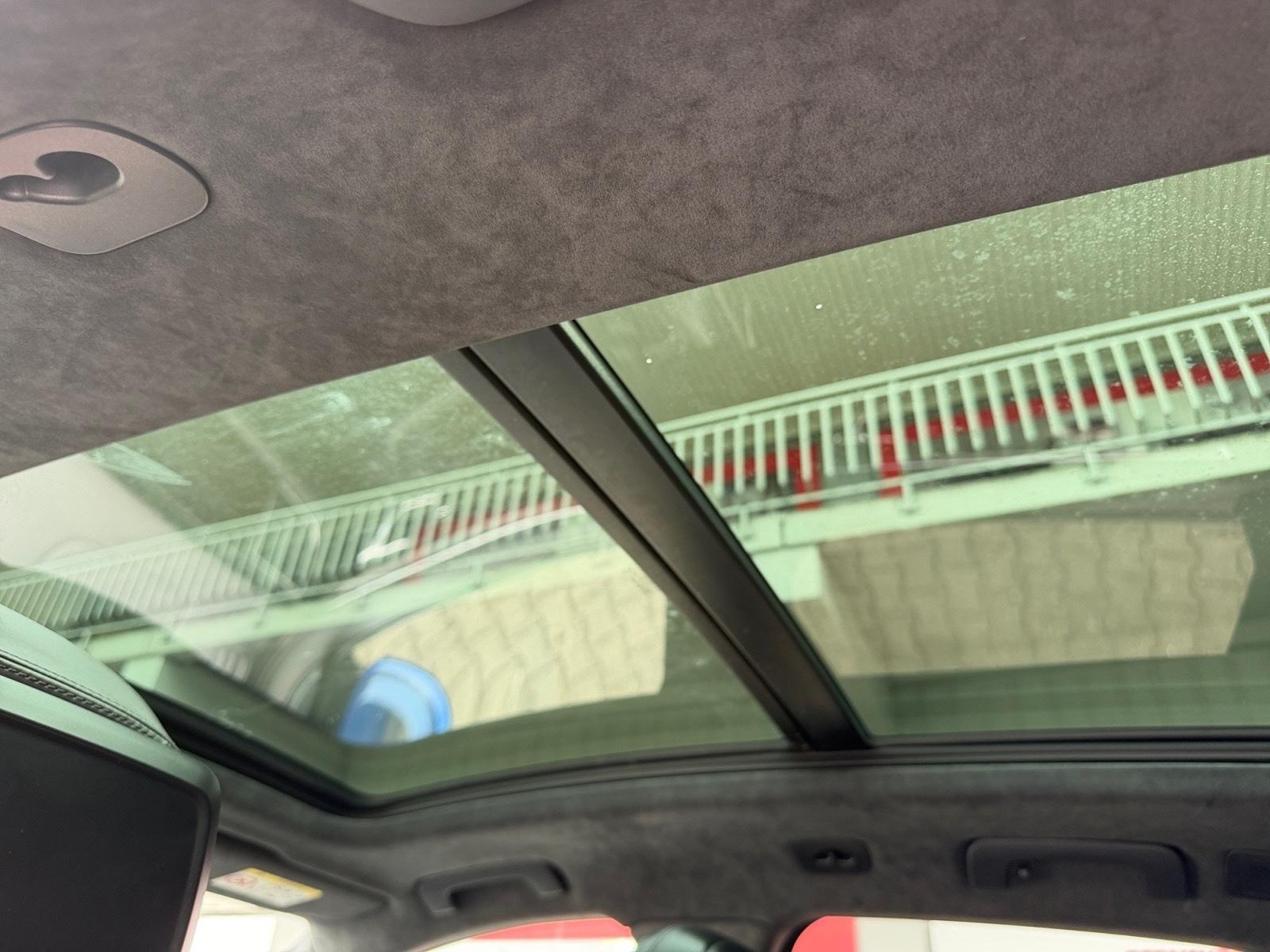 Porsche Macan Turbo Panorama Chrono 360 Kamera
