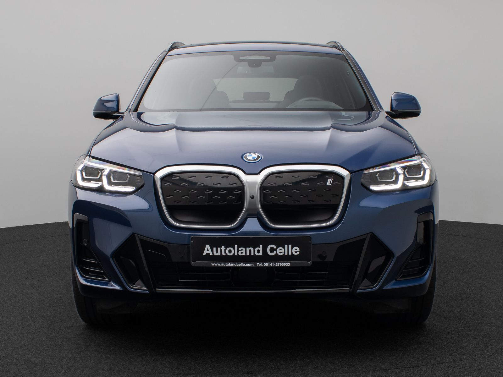 Fahrzeugabbildung BMW iX3 Impressive M Sport Pano 360°HUD DAB H/K 20"