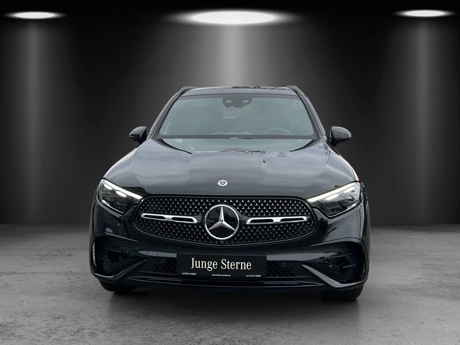 Fahrzeugabbildung Mercedes-Benz GLC300de AMG Premi AIRMATIC Pano AHK Nappa DISTR
