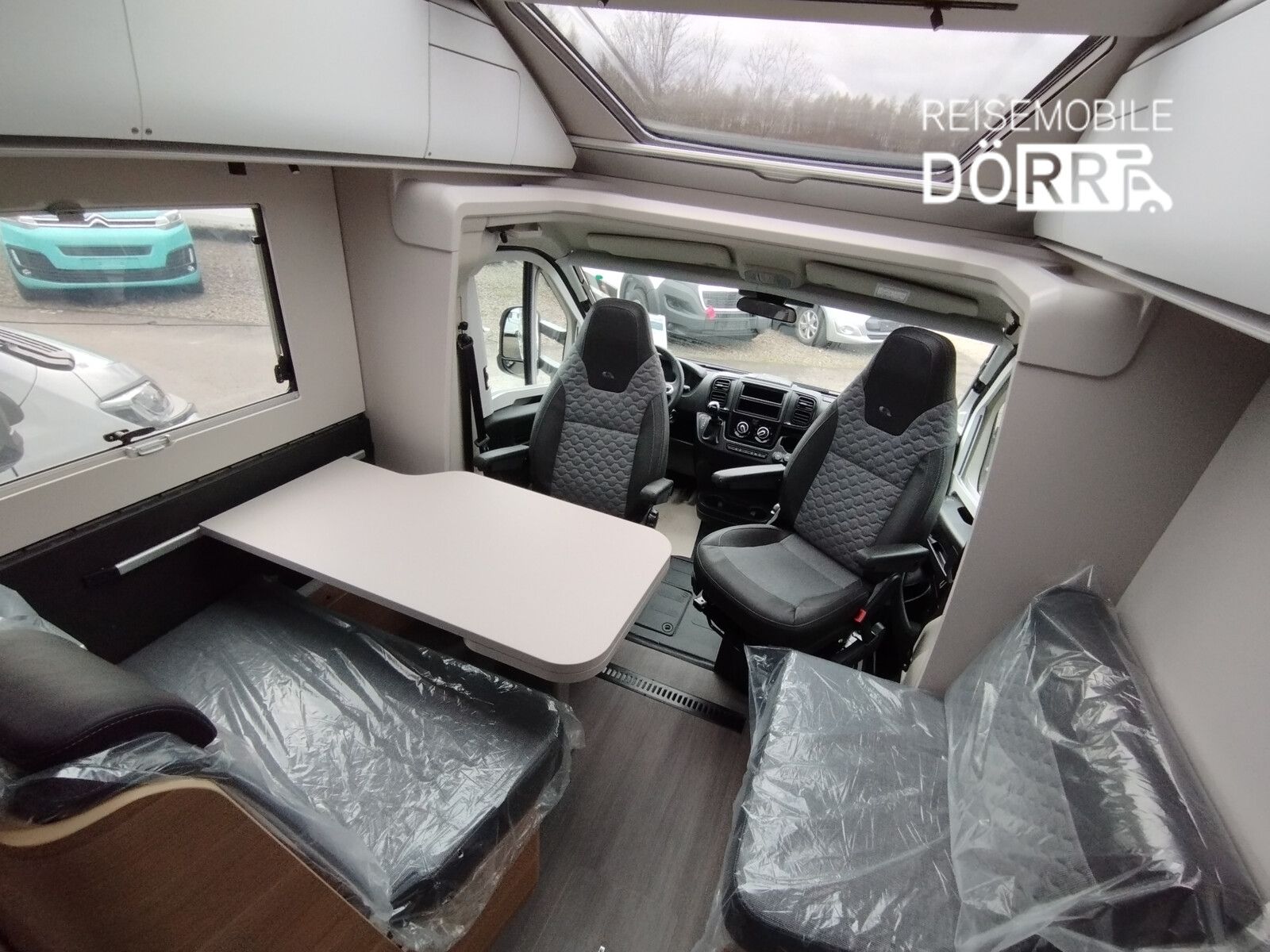 Fahrzeugabbildung Adria Coral Plus 670 SL 180PS,Autom.,LED,Safety,Maxi